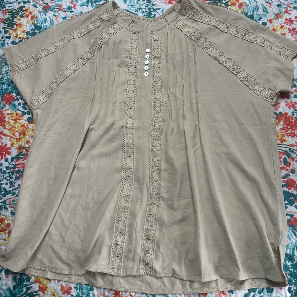 Women's V Neck Lace Crochet Eyelet Tops Short Sleeve Casual Blouse